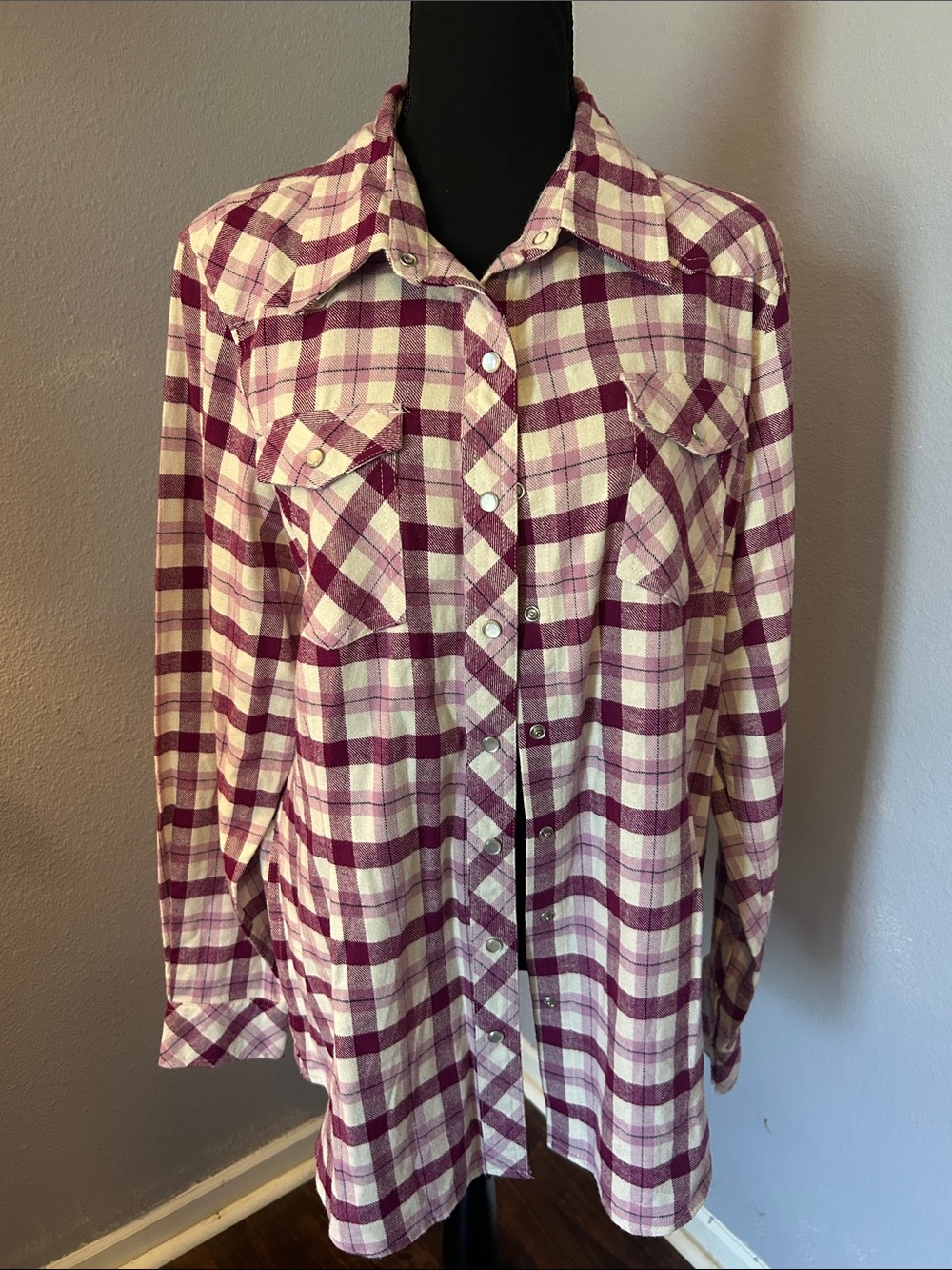 Bit & Bridle Women Plaid Button Down Shirt Cream & Purple Size Extra Large